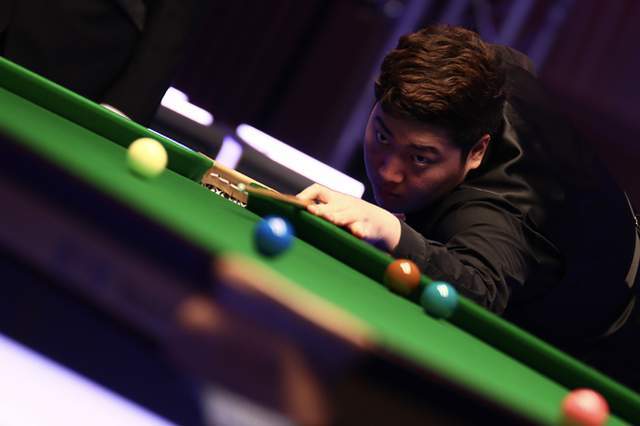 中形成极高 中形成极高